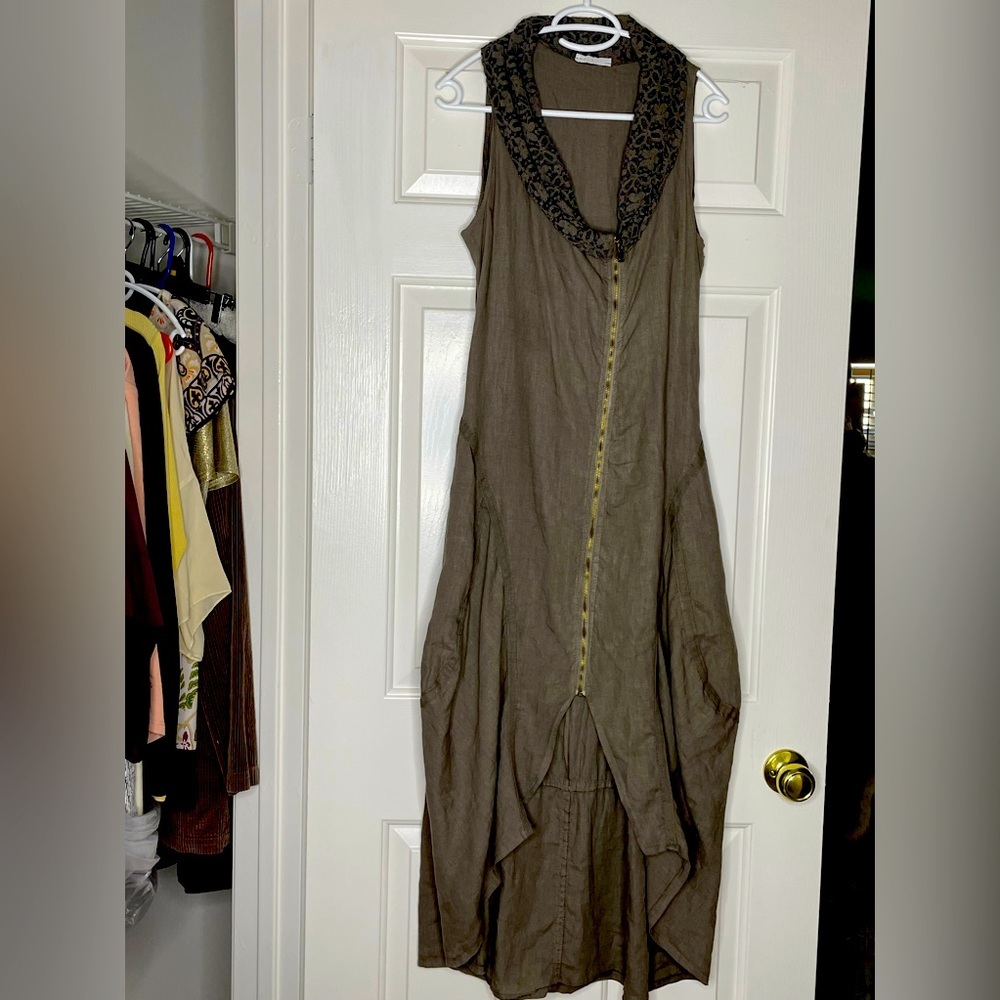 Lagen look hi-low natural fabric Italian made dress lace cowl neck sleeveless